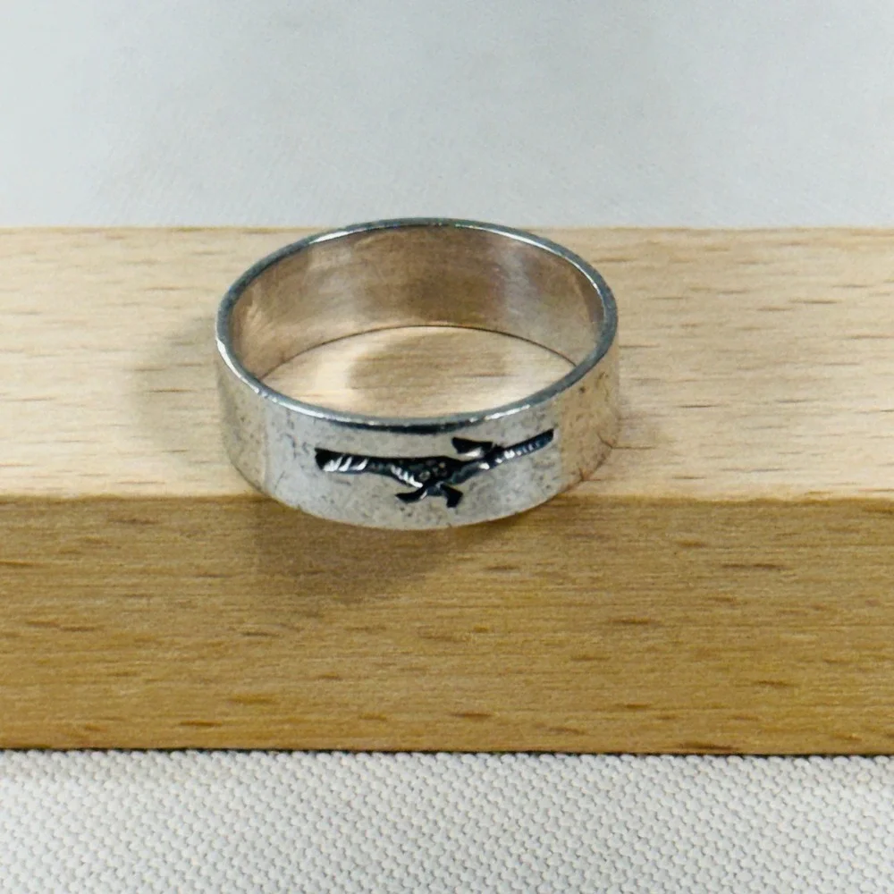 Sterling Silver Roadrunner Etched Band Ring Size 6.5 Southwest